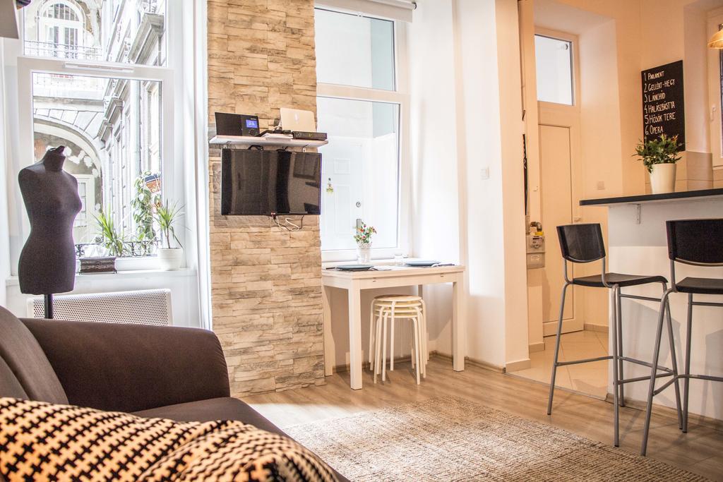 Romeo'S Apartment Βουδαπέστη Δωμάτιο φωτογραφία